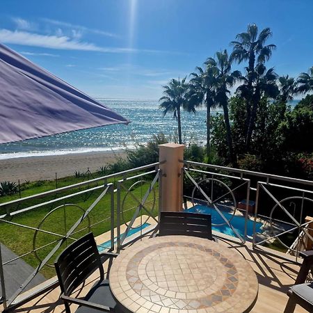 Exclusive Beachfront Penthouse Almayate Alto Esterno foto