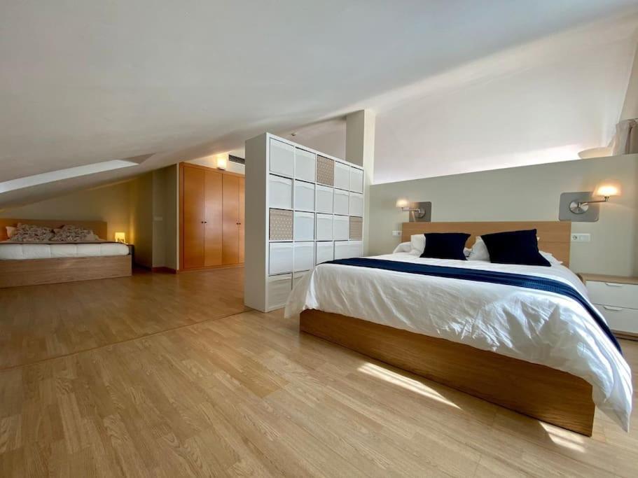 Exclusive Beachfront Penthouse Almayate Alto Esterno foto